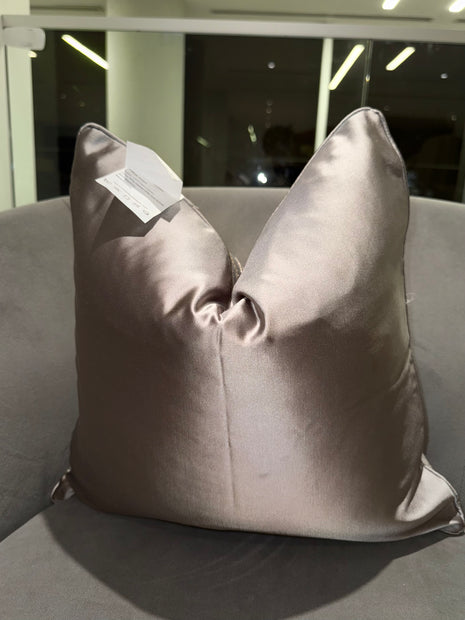 Marble Effect Throw Pillow