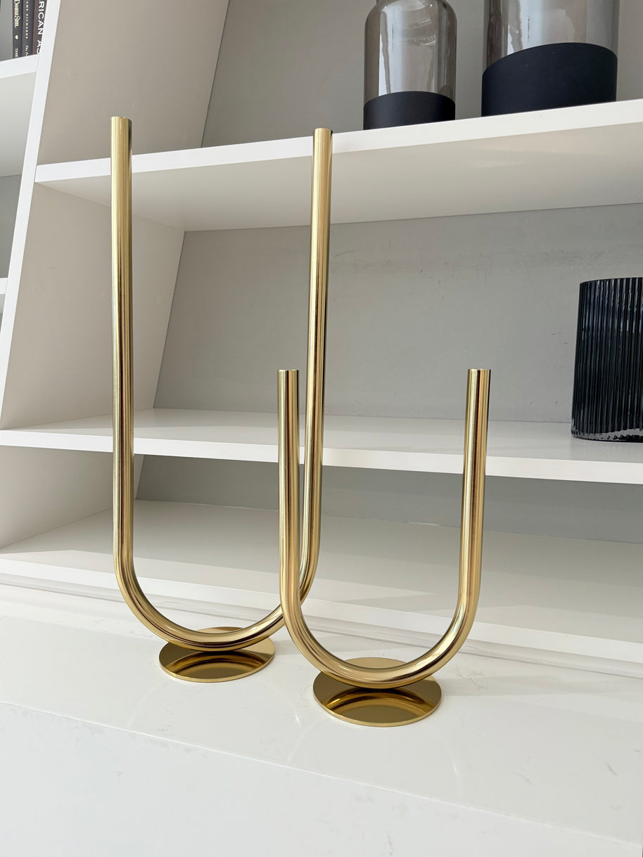 Gold Curve Timsa Candle Holder
