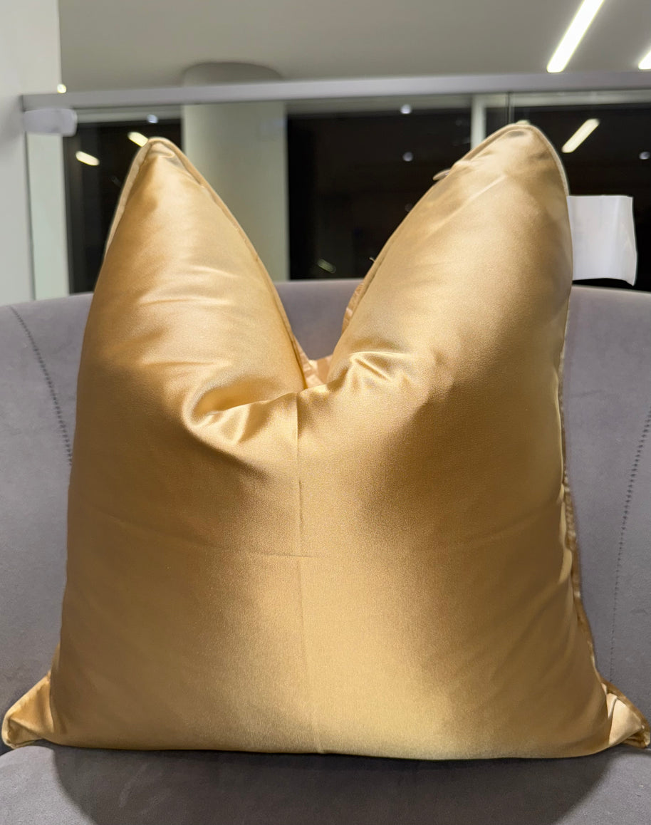 Caramel Tino Throw Pillow