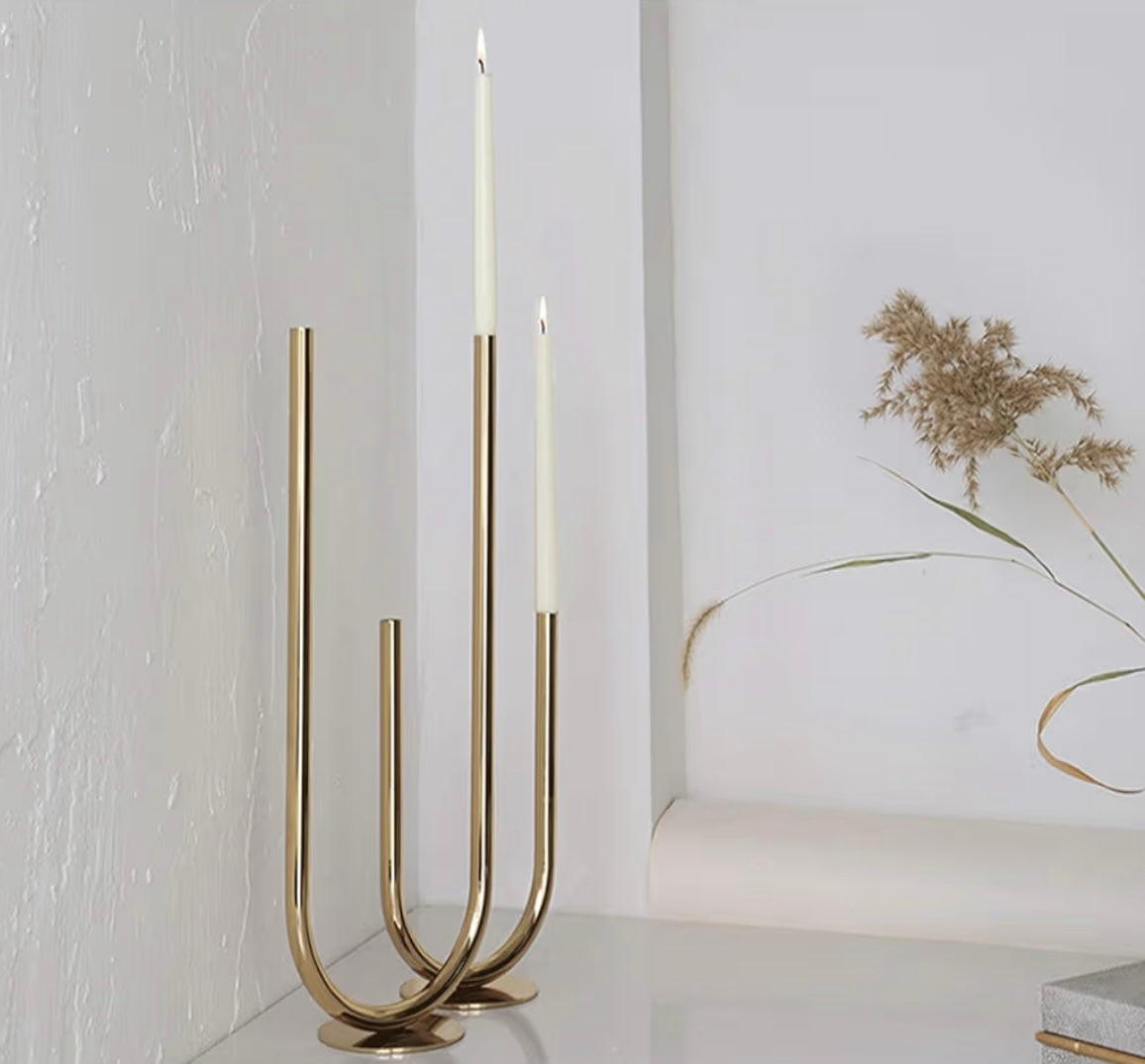 Gold Curve Timsa Candle Holder