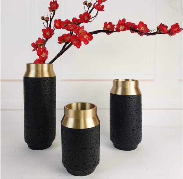 Noir Luxe Vase