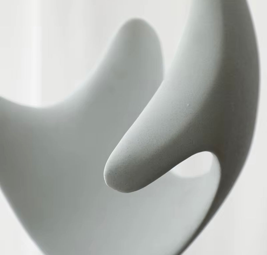 Elis Sculpture