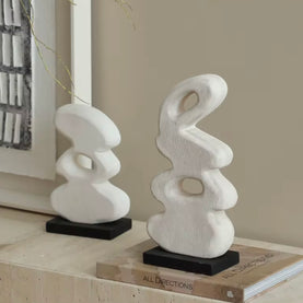 Pale Flow Ornament
