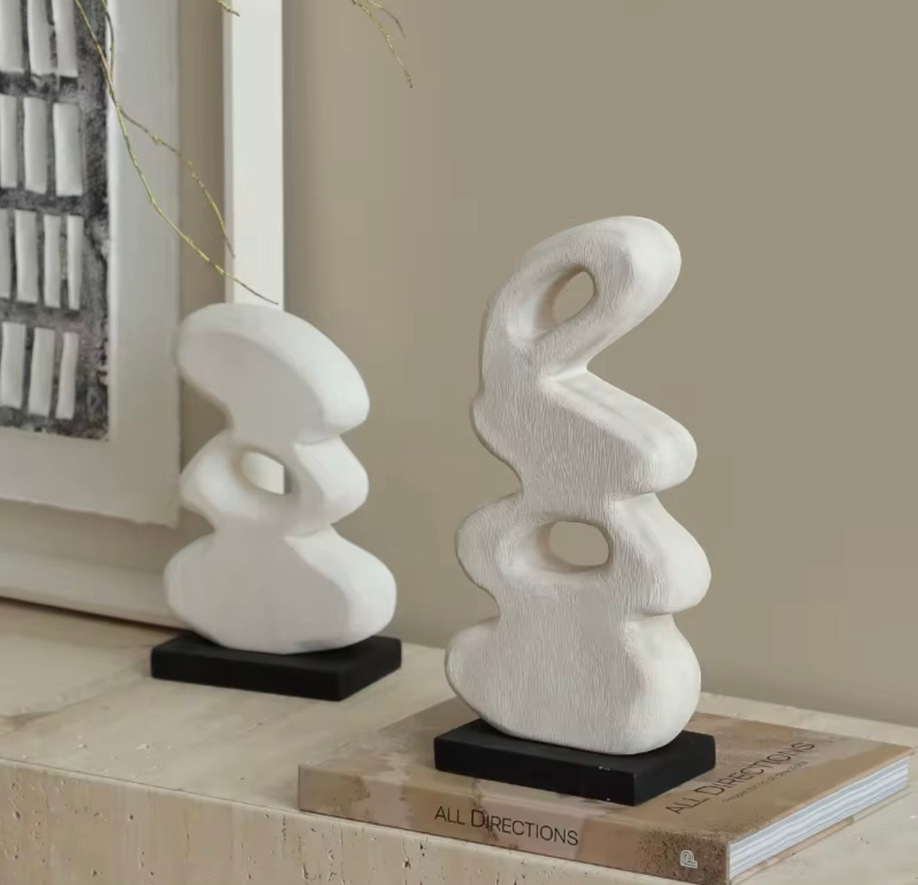 Pale Flow Ornament