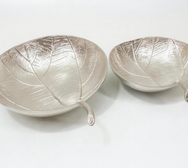 Elegant Leaf Bowl